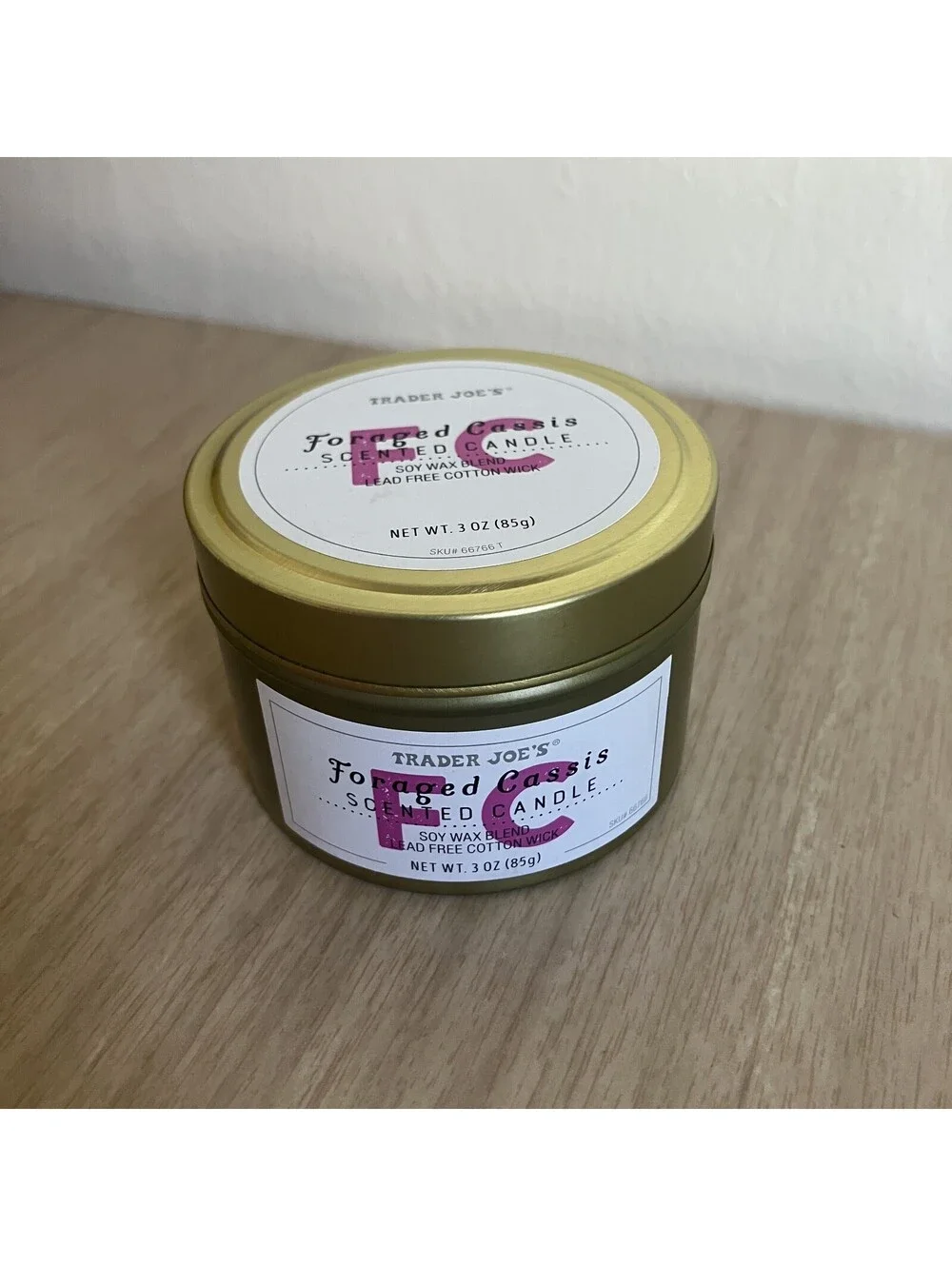 New Trader Joe's Foraged Cassis Scented Soy Candle Floral 3 oz Holiday 2024